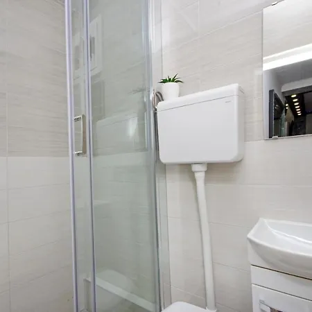 Naomi Apartamento Split