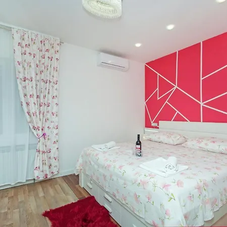 Naomi Apartamento Split