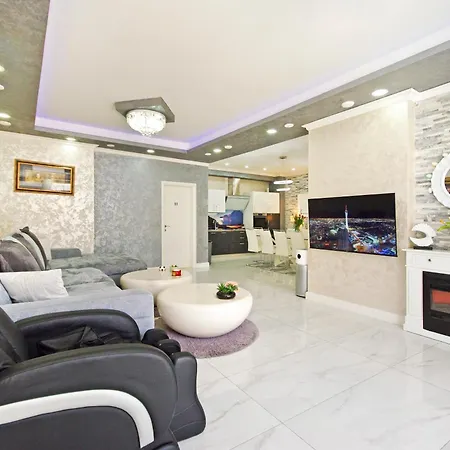 Naomi Apartmán Split